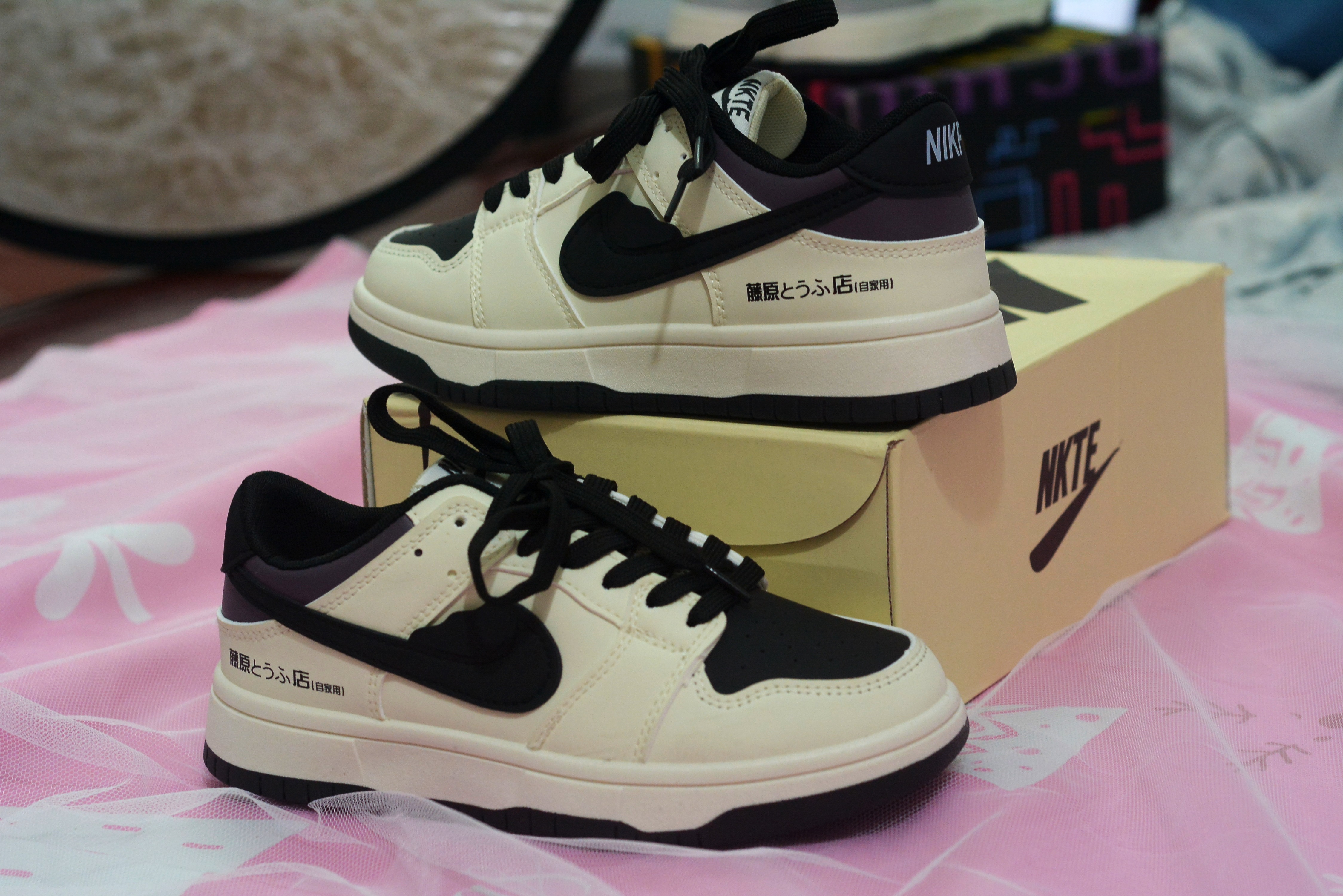 Sale Off 36% - Giày Sneaker cho nam - nữ