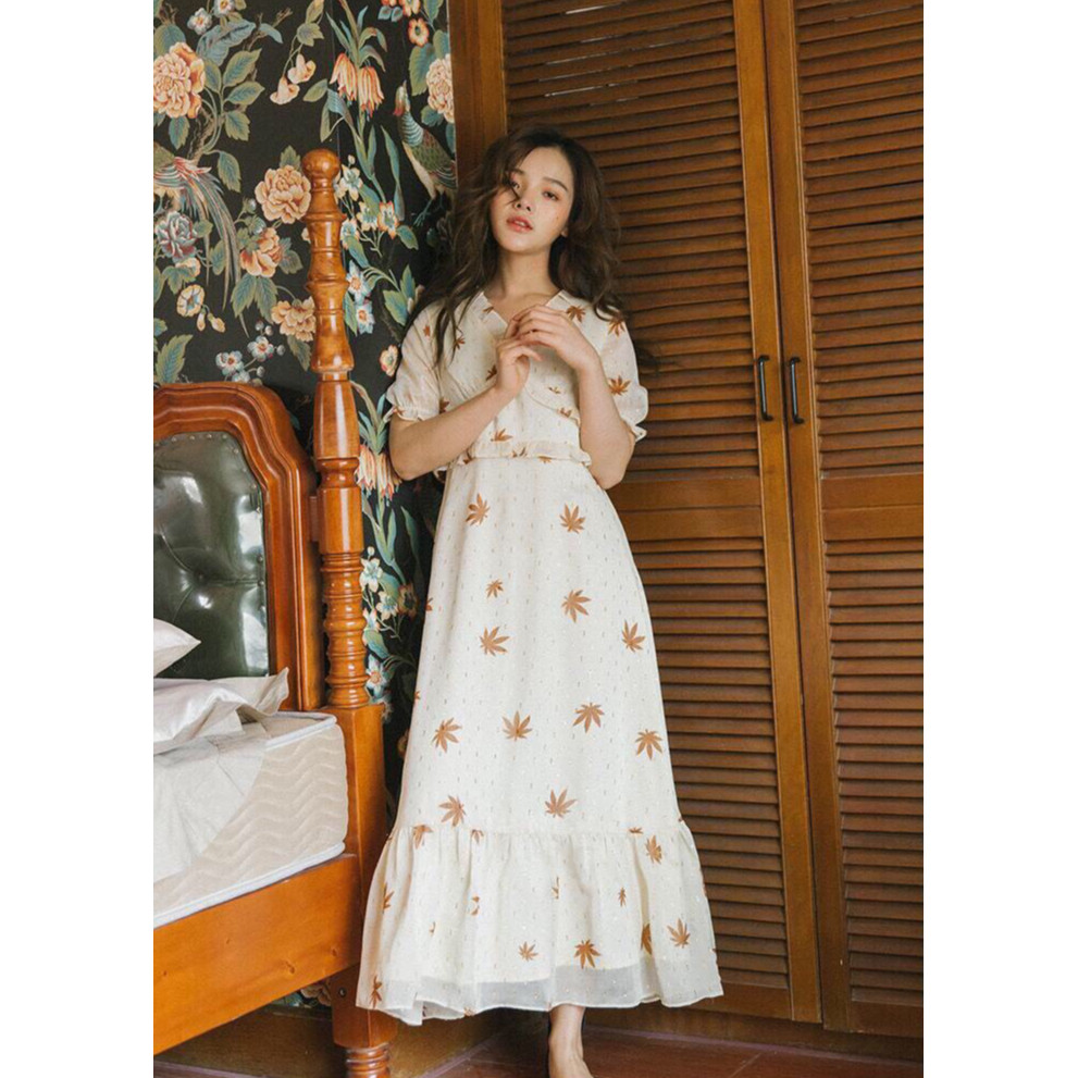 ĐẦM MAXI CỔ V PHỐI HỌA TIẾT HÌNH LÁ SIÊU DUYÊN DÁNG - NTL154