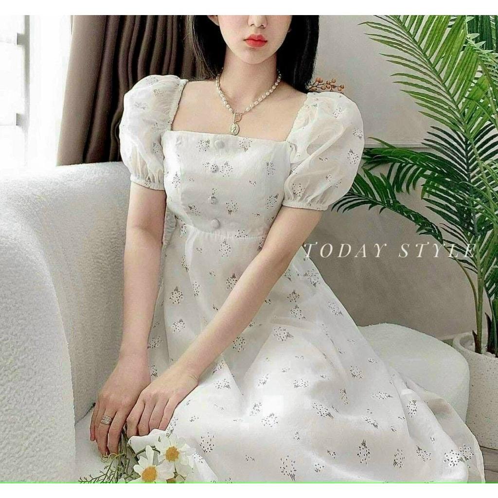Đầm xoè voan hoa cổ vuông tay phồng