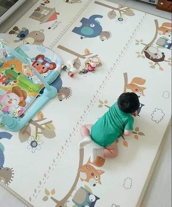 Thảm xốp gấp gọn xpe 2 mặt cho bé tập bò chống ngã chống thấm