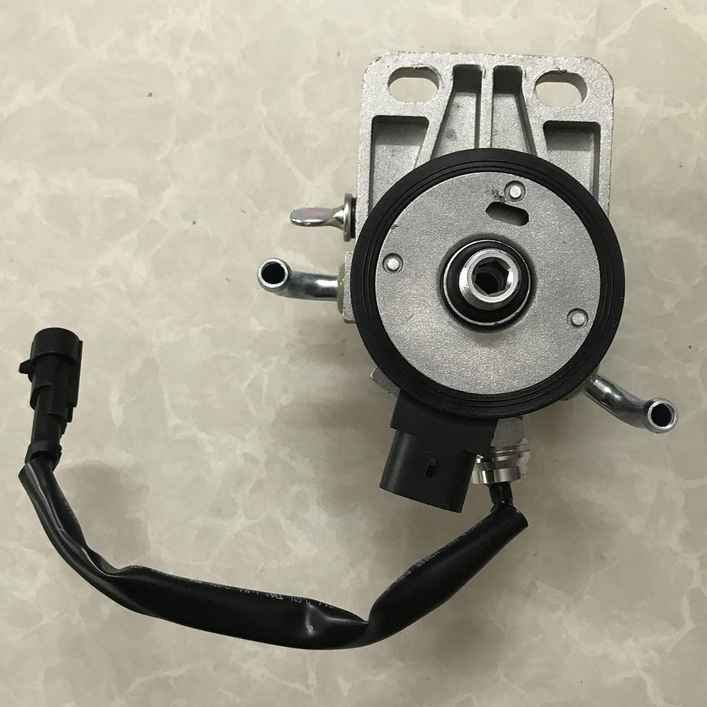 Thớt bơm dầu Starex + Libero