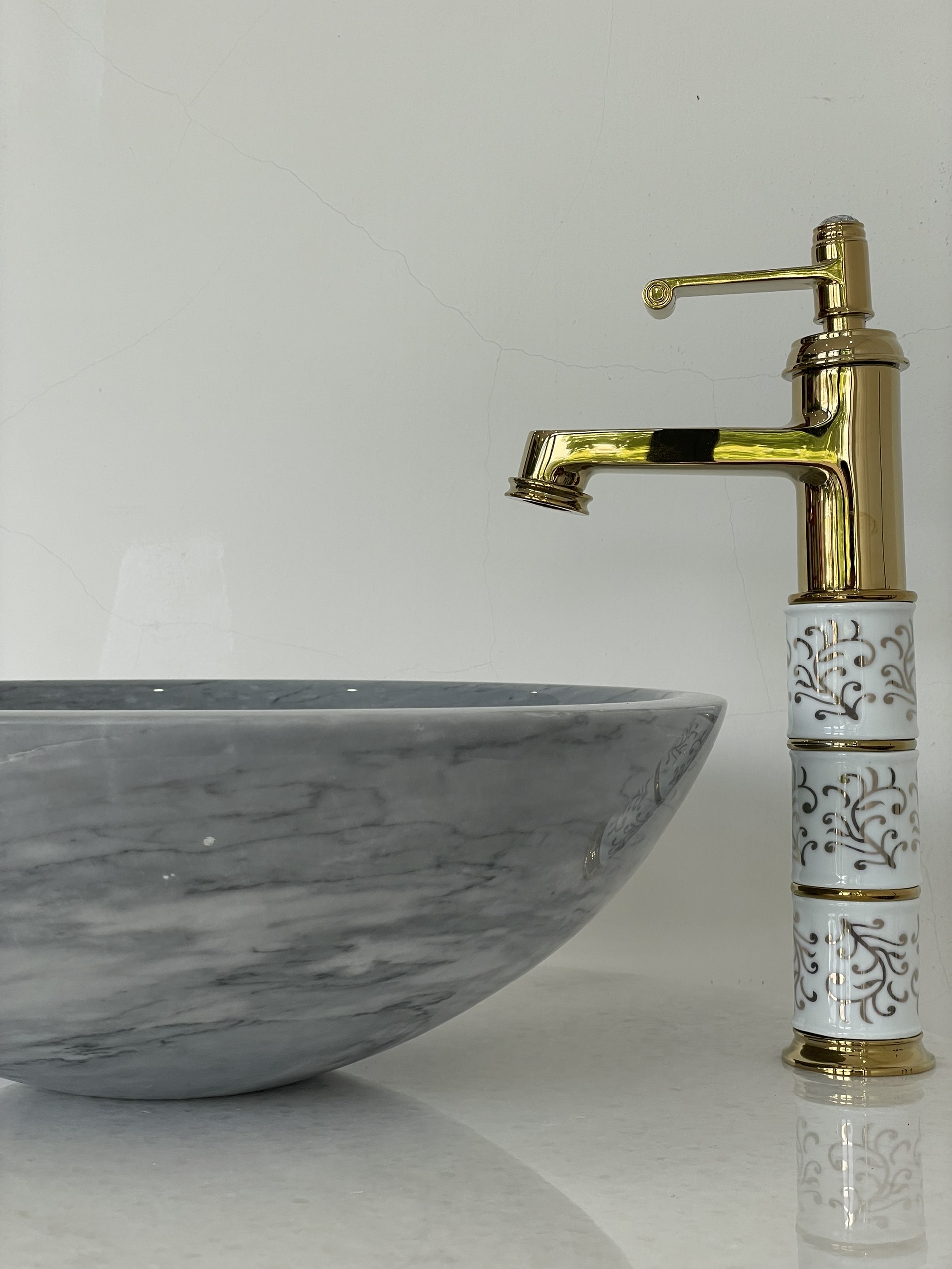 LAVABO ĐẶT BÀN ĐÁ ĐÁ TỰ NHIÊN TRÒN MỎNG MÀU XÁM PICASSO XTM01