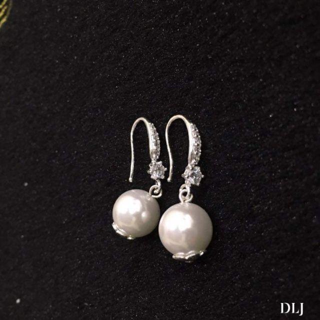 Bông tai trai bạc