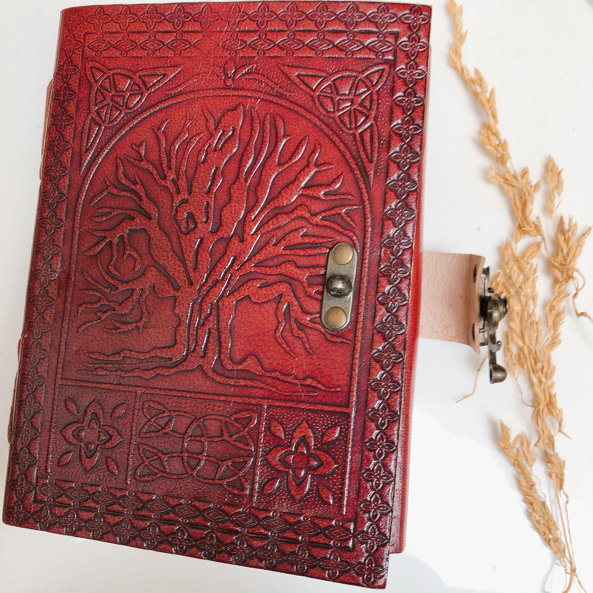 Sổ tay handmade bìa da thật  màu nâu đỏ giấy tái chế - Handmade Sketchbook Tree of life - Handmade leather journal