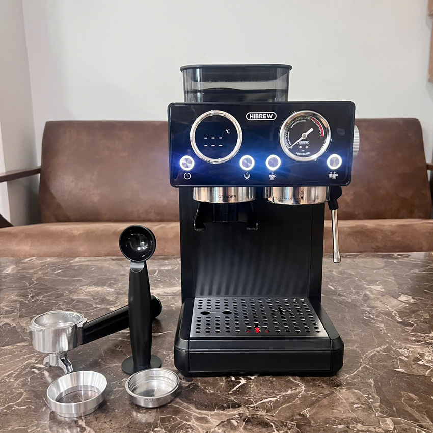 Máy pha và xay cà phê bán tự động 3 trong 1 Espresso, Cappuccino, Latte thương hiệu Mỹ cao cấp HiBREW H20 - Công suất 1500W 20bar - Hàng chính hãng