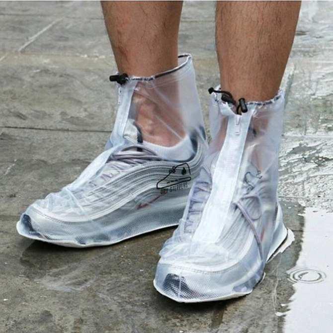 Giầy đi mưa, Bọc bảo vệ giầy dép