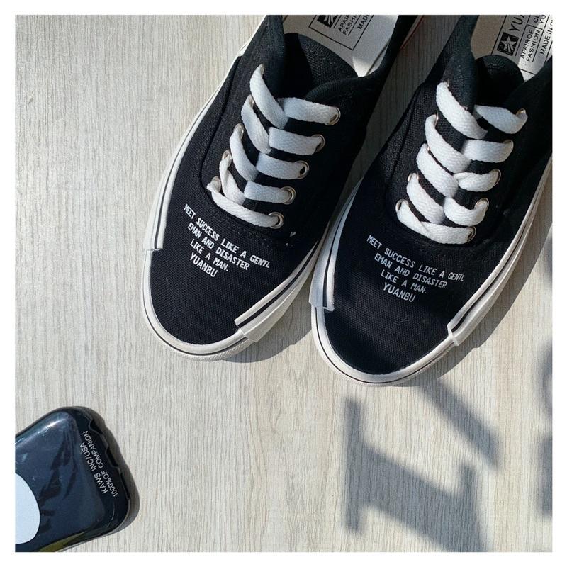 Giày thể thao in chữ mũi đế cao su - Giày nhiều màu 1969