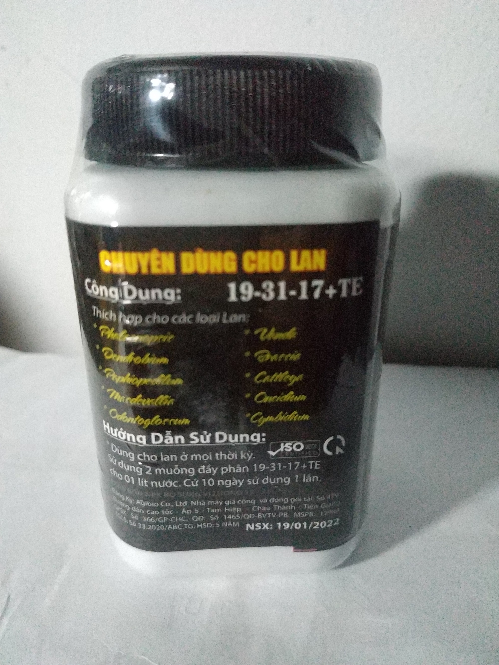 Phân bón chuyên dùng cho phong lan NPK 19-31-17+TE - chai 100 gram