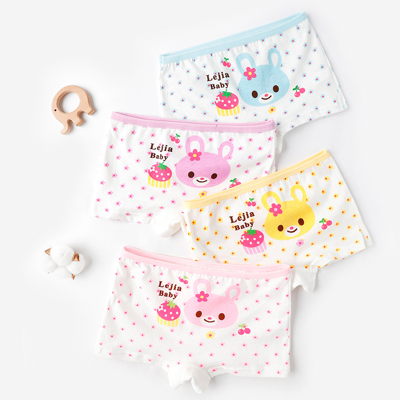 Set 04 Quần Chip Đùi Họa Tiết Hoạt Hình, Công Chúa Dễ Thương Nhiều Màu Cho Bé Gái Từ 8-30kg