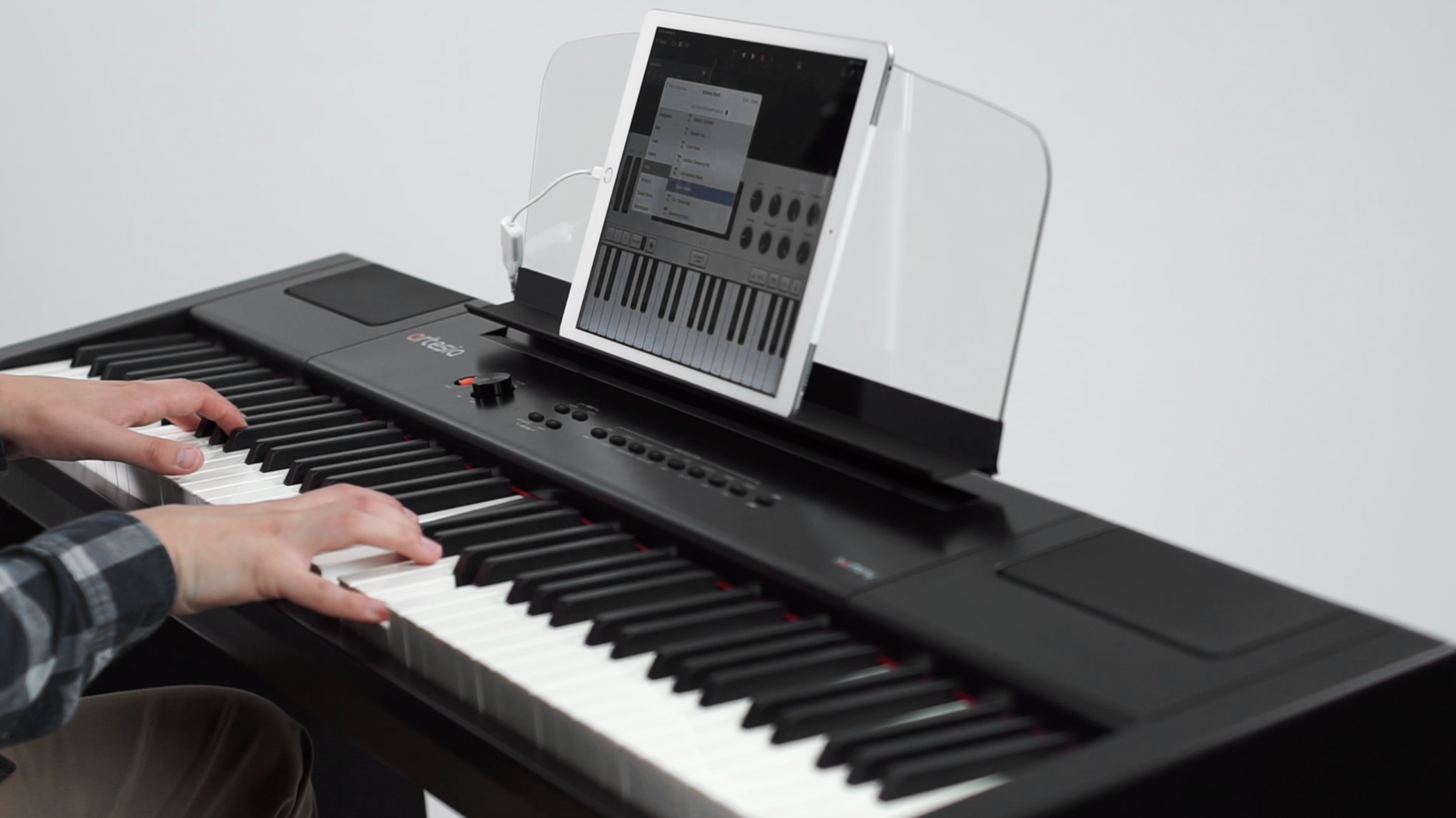 Đàn Piano điện cao cấp, Home Digital Piano - Artesia Harmony - Weighted keys - Màu đen - Hàng chính hãng