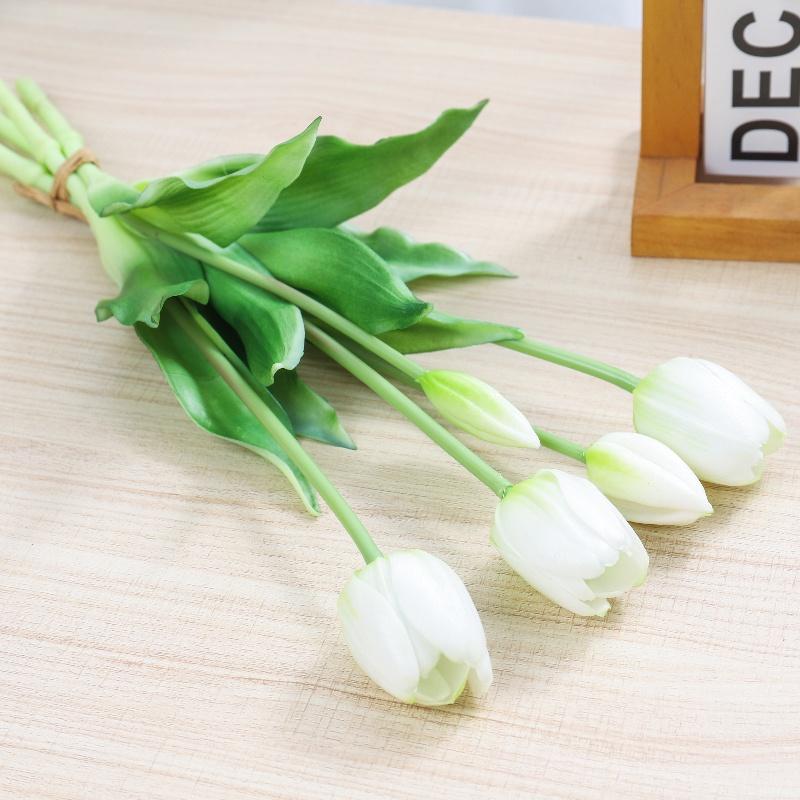 Bó Hoa Tulip Nhân Tạo Trang Trí Tiệc Cưới