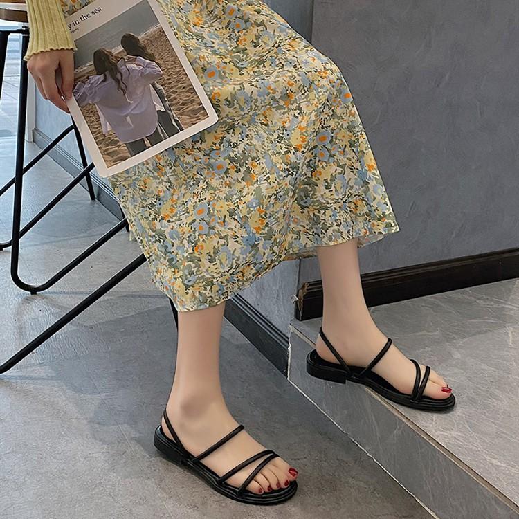Sandal nữ đế dẻo quai da mềm, đi được 2 kiểu 2 màu Trắng + Đen xinh xắn - Mã S52