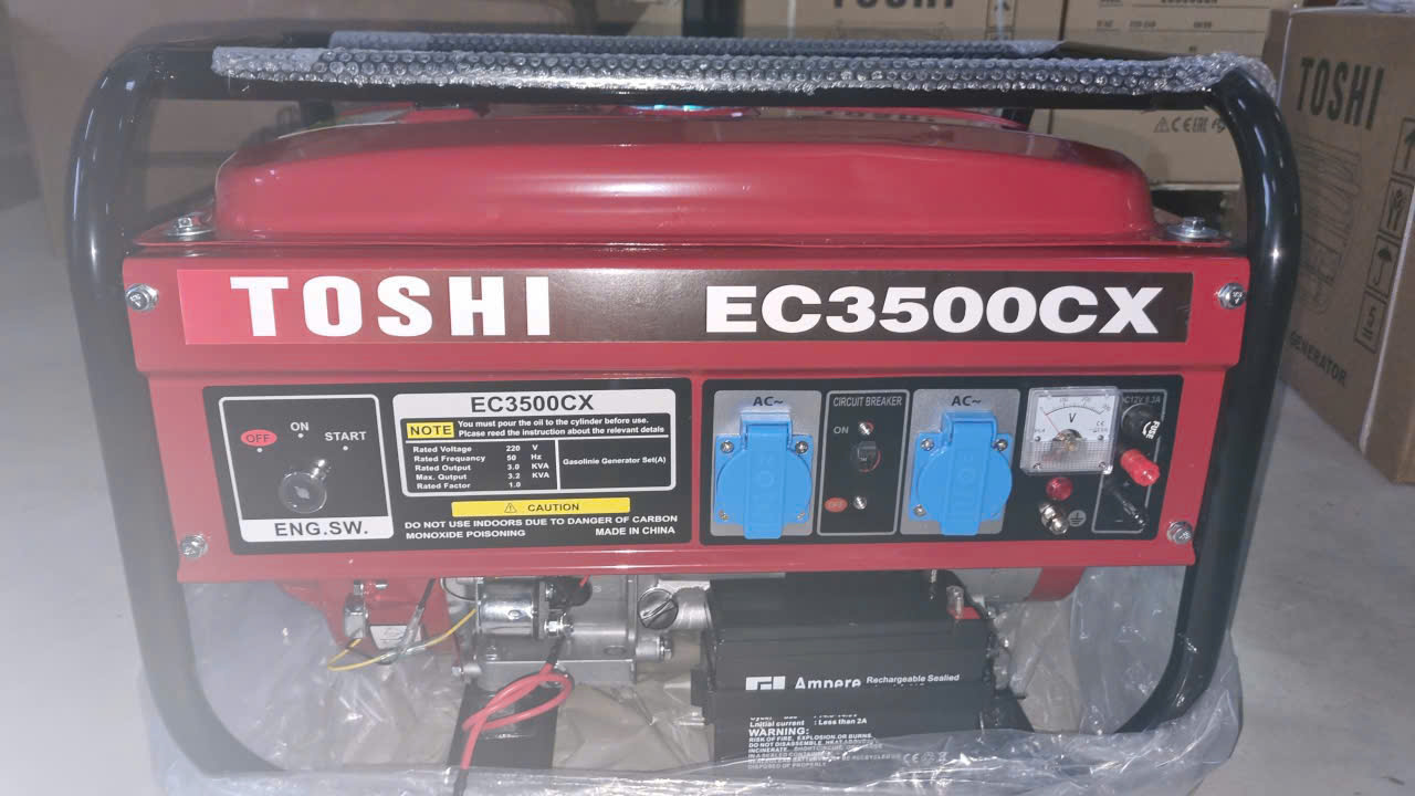 Máy phát điện chạy xăng 3,5kw Toshi EC3500CX khởi đông dễ dàng di chuyển linh hoạt