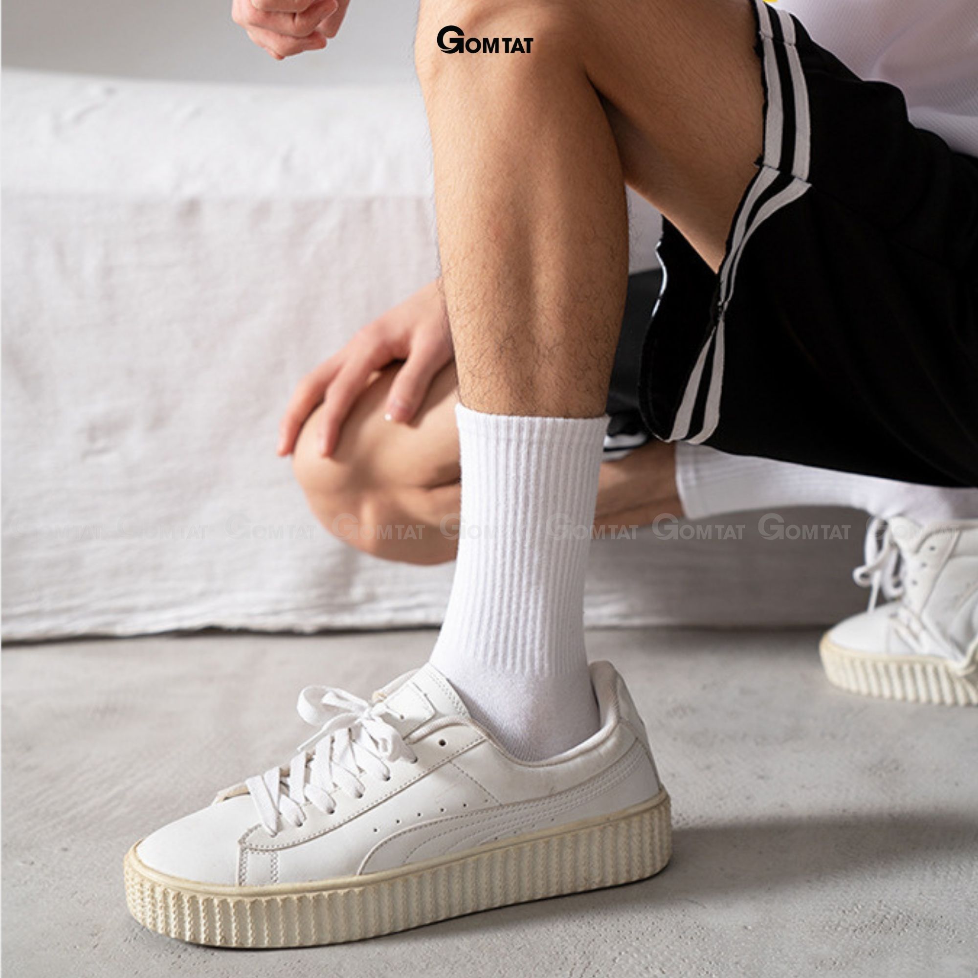 Tất vớ cao cổ chất liệu cotton, thiết kế thoáng khí - GOMTAT-KLB-TRONCAO-GANTAM