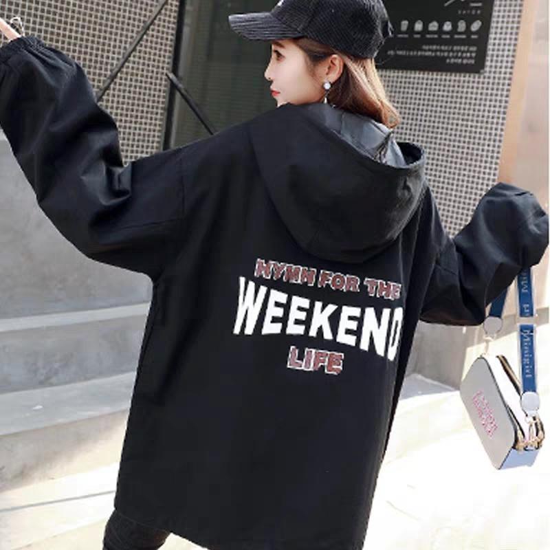 ÁO KHOÁC NHẸ NỮ WEEKEND IN HÌNH HỌA TIẾT THỜI TRANG CAO CẤP CỦA ĐAM MÊ