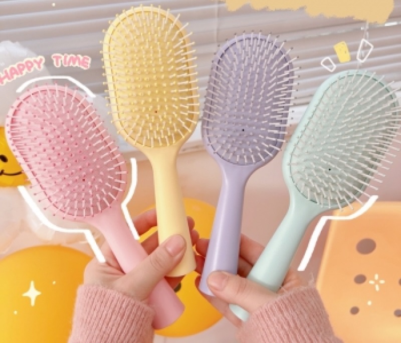 Lược Chải Tóc Gỡ Rối Chống Tĩnh Điện Massage Da Đầu, Giảm Rụng Tóc ( Giao màu ngẫu nhiên) - HENRYSA