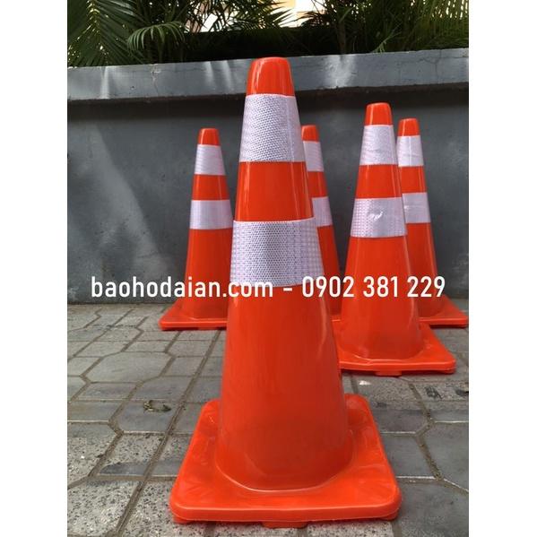 Cọc tiêu cảnh báo giao thông nhựa PVC dẻo 70cm