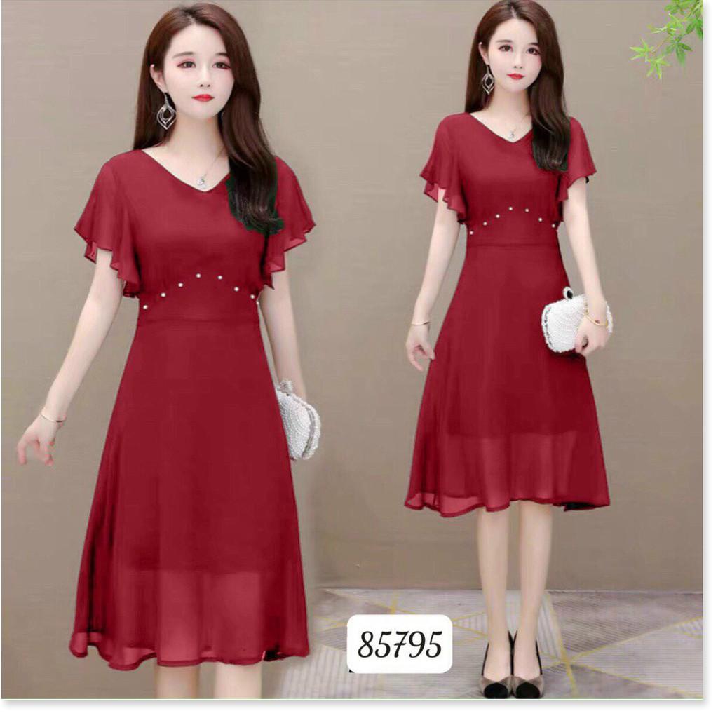 ĐẦM VOAN Y ĐƯỢC THIẾT KẾ HỌA TIẾT TRƠN