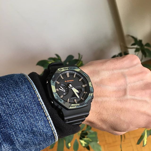 Đồng hồ nam dây nhựa Casio G-Shock chính hãng GA-2100SU-1ADR