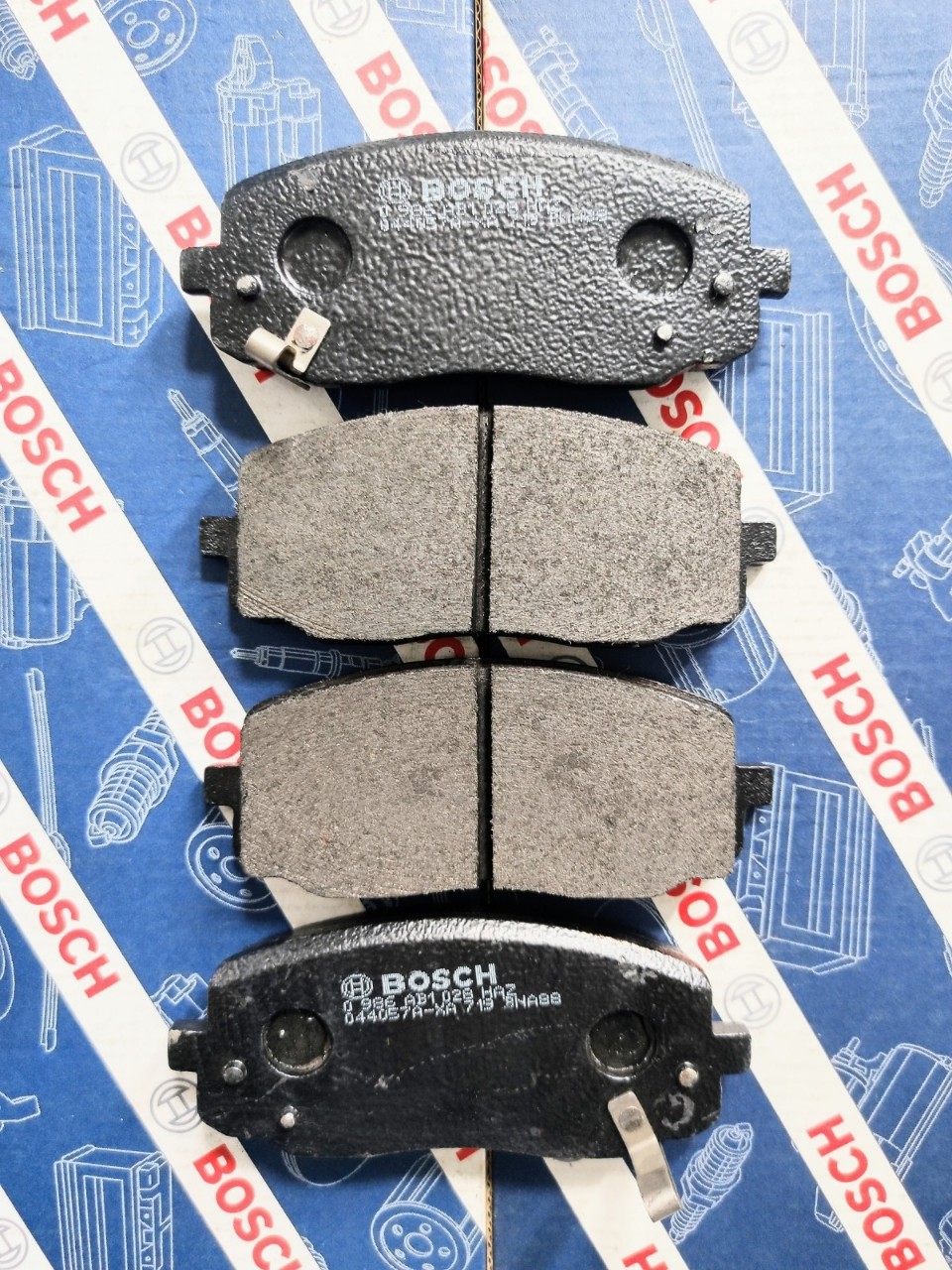 Bố Thắng Trước Hyundai i10 1.1 , Kia Morning 1.1 - Bosch BP 1028