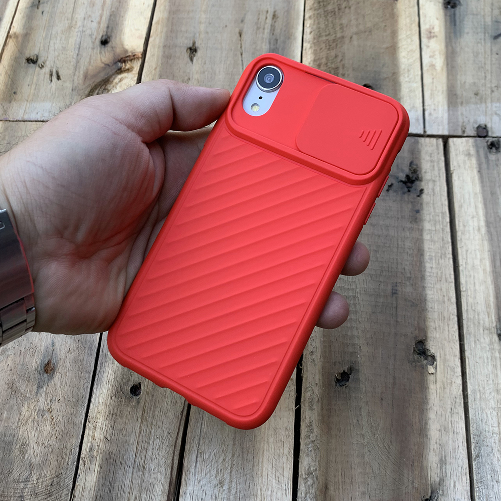 Ốp lưng kéo nắp camera cao cấp dành cho iPhone XR - Màu Đỏ