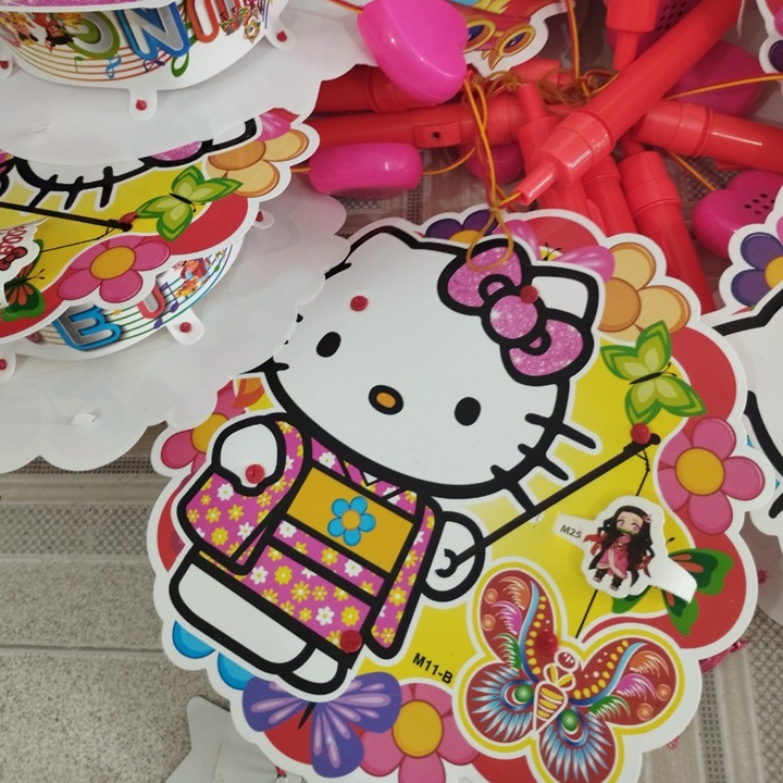 Lồng đèn giấy hello kitty tặng kèm pin