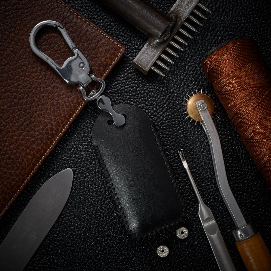 Bao Da Chìa Khóa Ô Tô Mitsubishi Outlander 3 Nút Da Bò Dạng Hộp