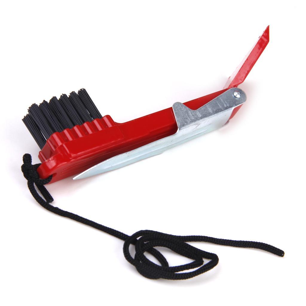 Club Cleaning Brush