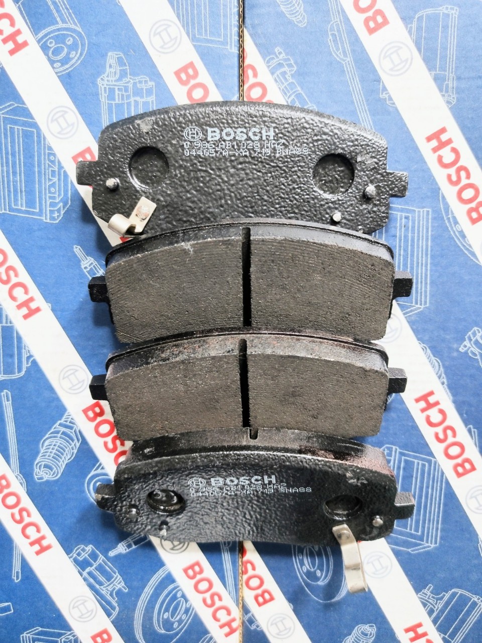 Bố Thắng Trước Hyundai i10 1.1 , Kia Morning 1.1 - Bosch BP 1028