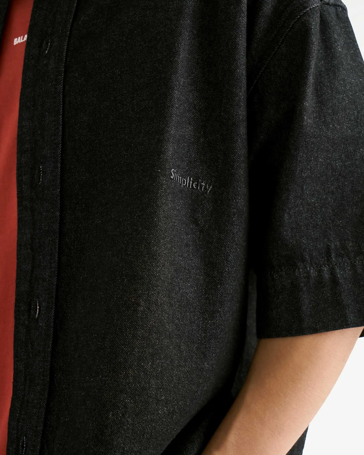 Áo Sơ Mi Nam Denim Tay Ngắn Form Oversize - ROUTINE 10F25DSH008