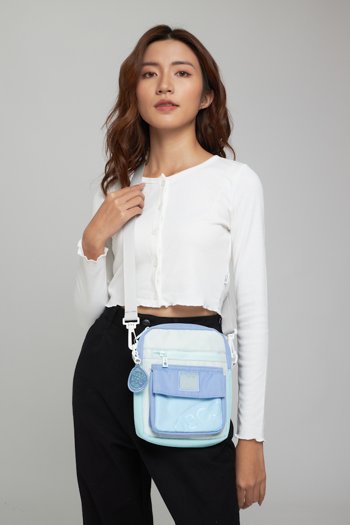 Túi Đeo Chéo Unisex  BOO Vải Canvas Màu Pastel Trendy