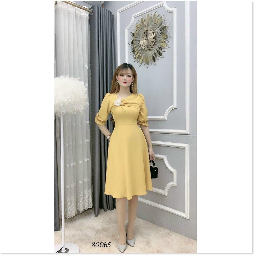 ĐẦM ĐÍNH HOA TRÊN ÁO SIÊU XINH