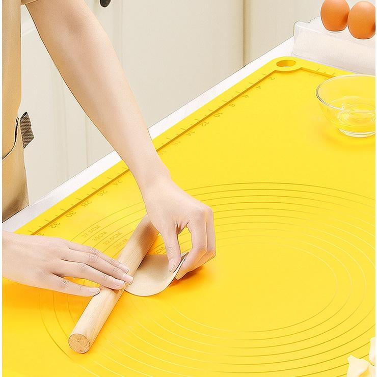 Thảm Nhào Bột Silicone Cao Cấp Tặng Kèm Cán Gỗ + Dao + Chổi + Túi Đựng - Tấm Nhào Bột Làm Bánh