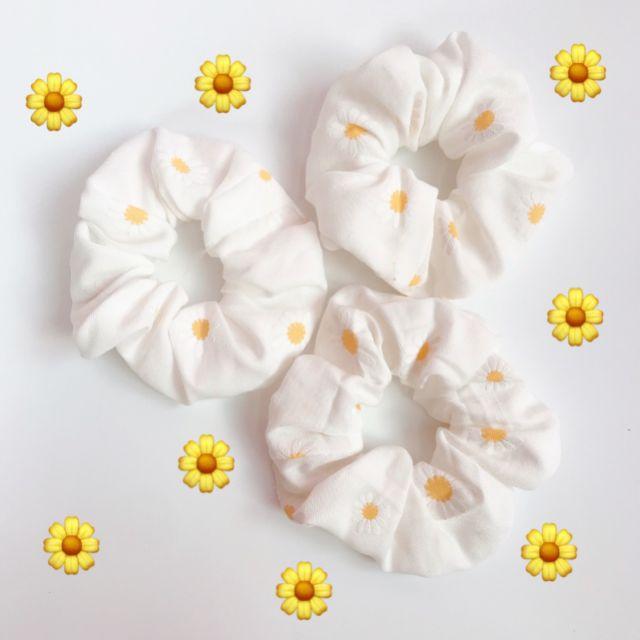 Scrunchies vải hoa cúc