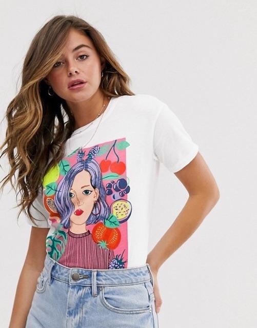 Áo phông thun cô gái trắng