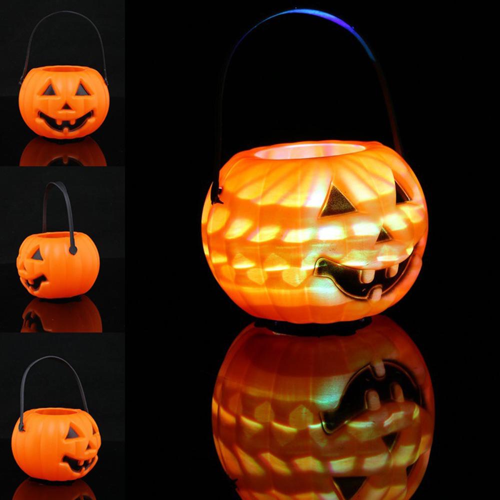 Đèn LED bí ngô Haloween cầm tay Dùng pin cho trẻ em