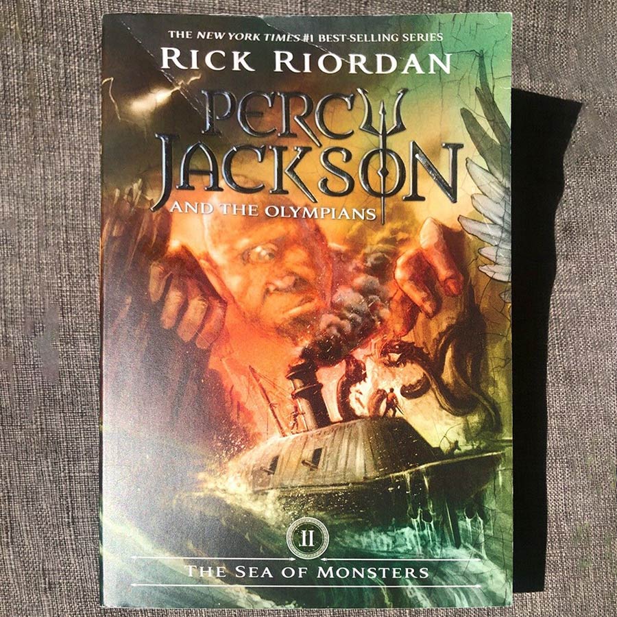 Percy Jackson and the Olympians - Book 2: The Sea of Monsters (Paperback)
