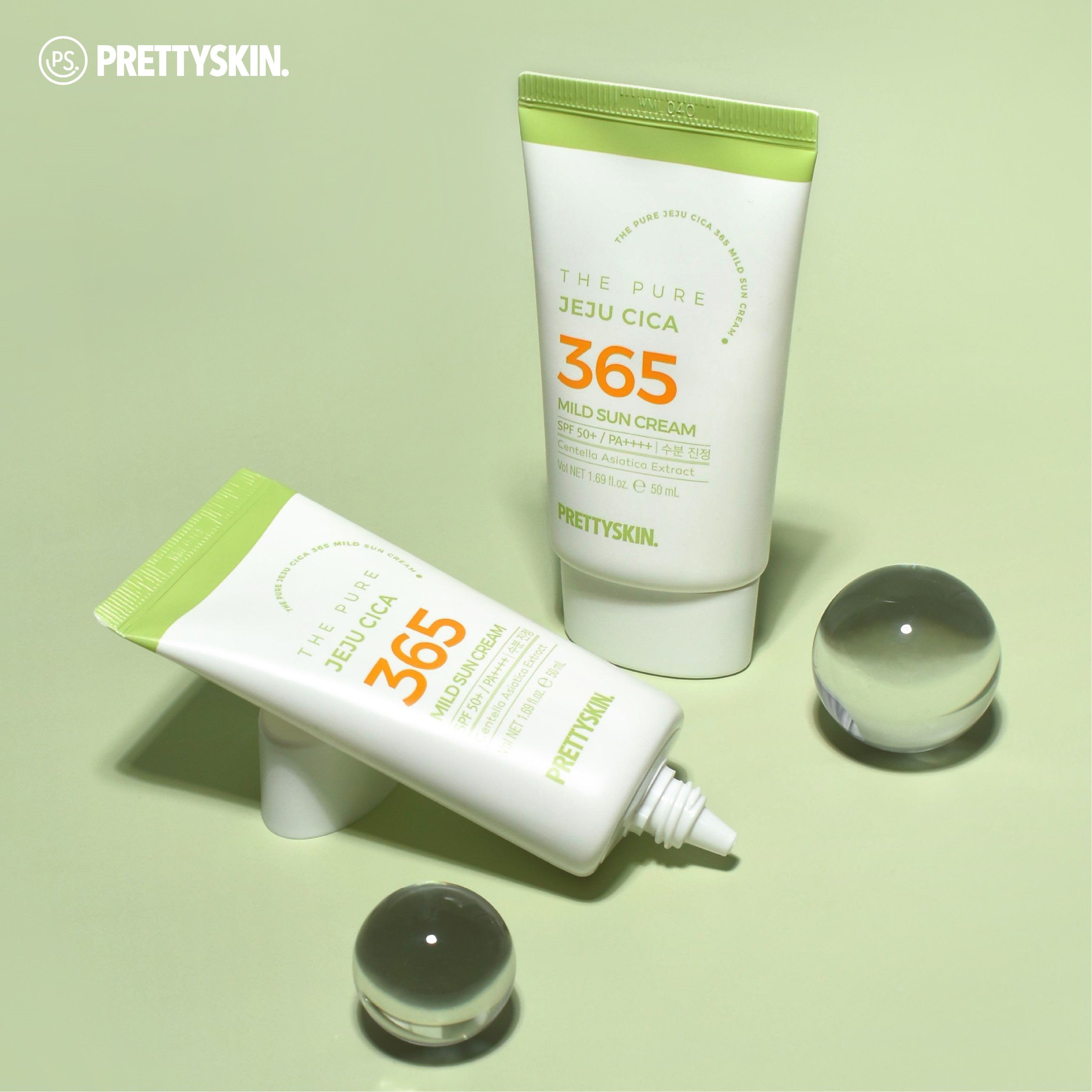 Kem chống nắng nâng tông, kháng nước 365 Pretty Skin The Pure Jeju Cica 365 Mild Sun Cream