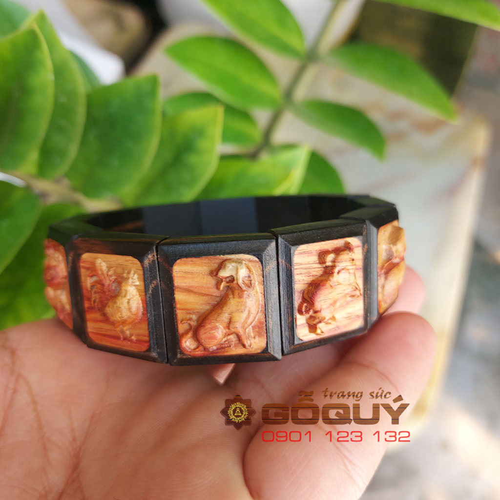 Vòng tay phong thủy 12 con giáp gỗ mun ghép gỗ sưa