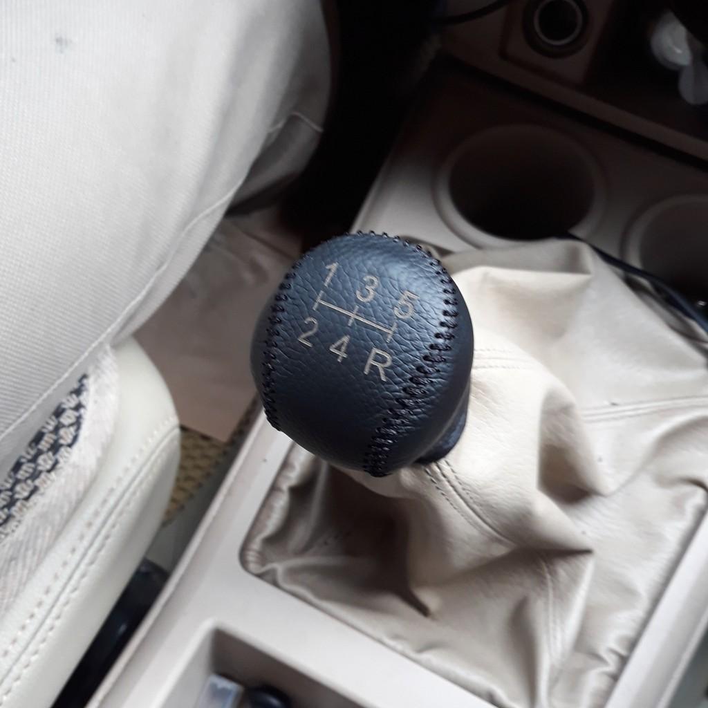 Bao Da Cần Số Dành Cho Xe FORD EVEREST SỐ SÀN , DA BÒ HANDMADE, Nhiều Màu Sắc