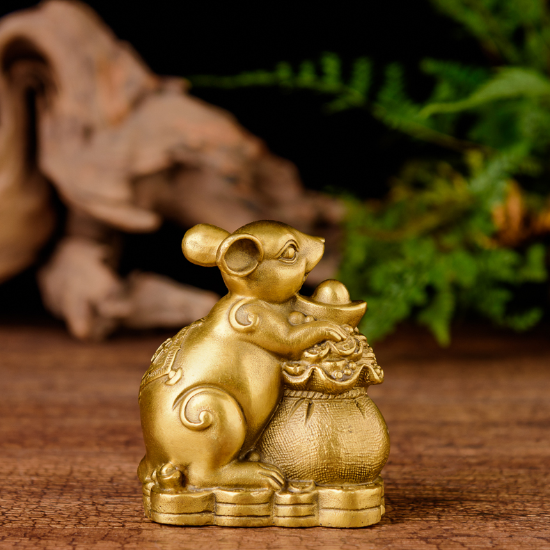 Tượng con chuột ôm bao tiền bằng đồng thau phong thủy Hồng Thăng