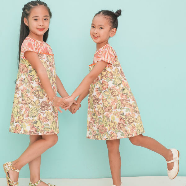 Set Bộ Váy Yếm Kèm Áo Họa Tiết Hoa Ugether UKID213 - Nhiều Màu