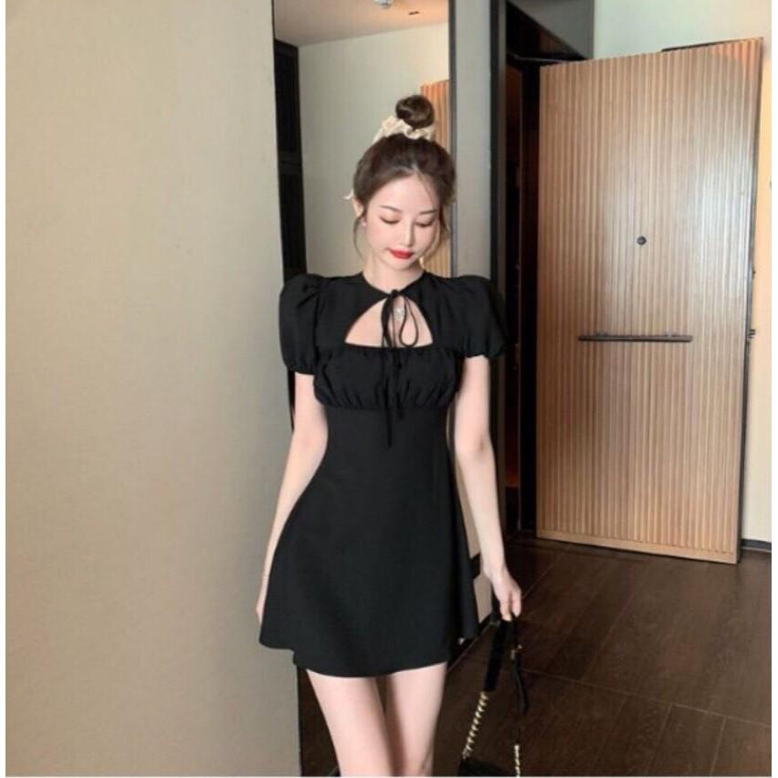 Đầm xoè nhún ngực cổ cột nơ cách điệu kèm mút