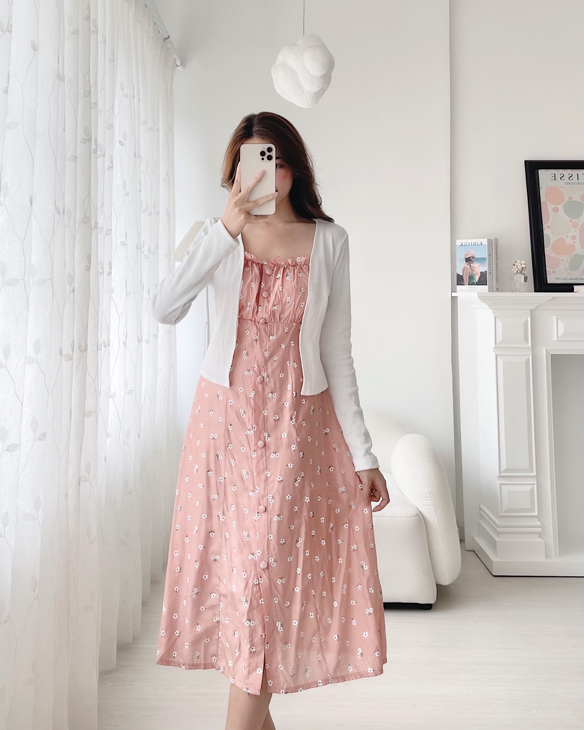 Set đầm hồng 2 dây + áo khoác trắng