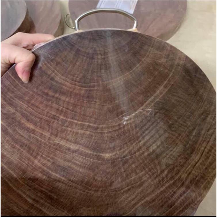 Thớt gỗ nghiến đá ,đường kính 39 dầy 5cm