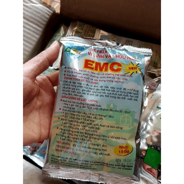 chế phẩm men vi sinh EMC,khử mùi hôi bồn cầu  truồng trại,phân hủy cặn bã dư thừa,xử lý nước thải bùn.....