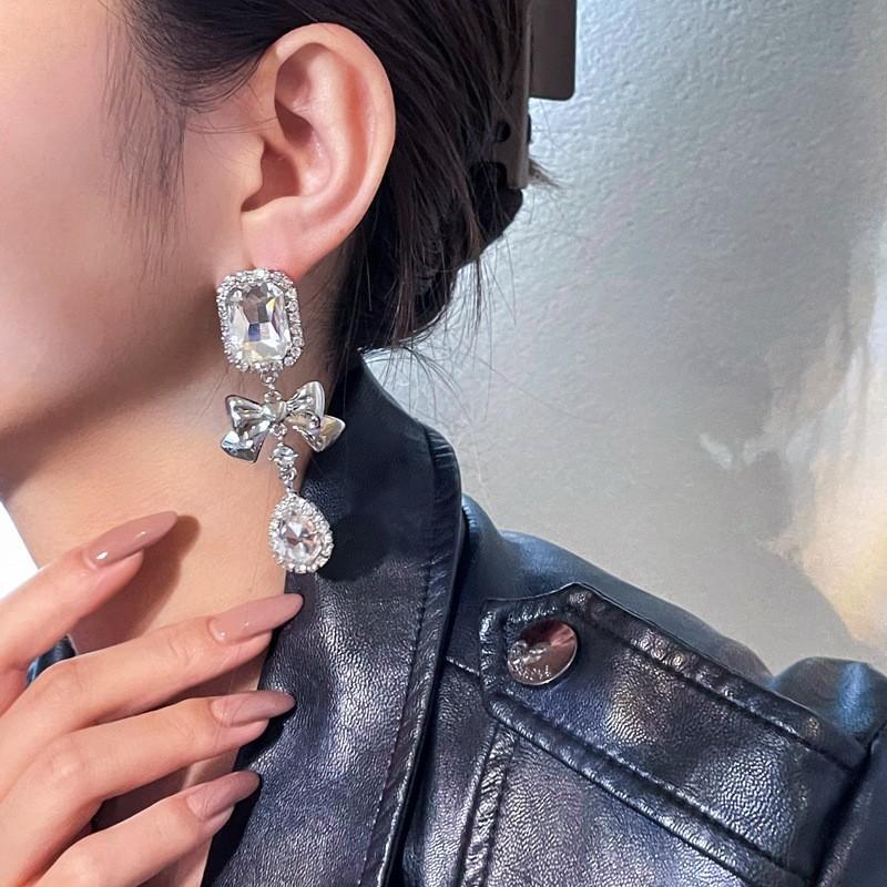 Khuyên tai đính đá hình nơ sang chảnh, bông tai đi tiệc nổi bật