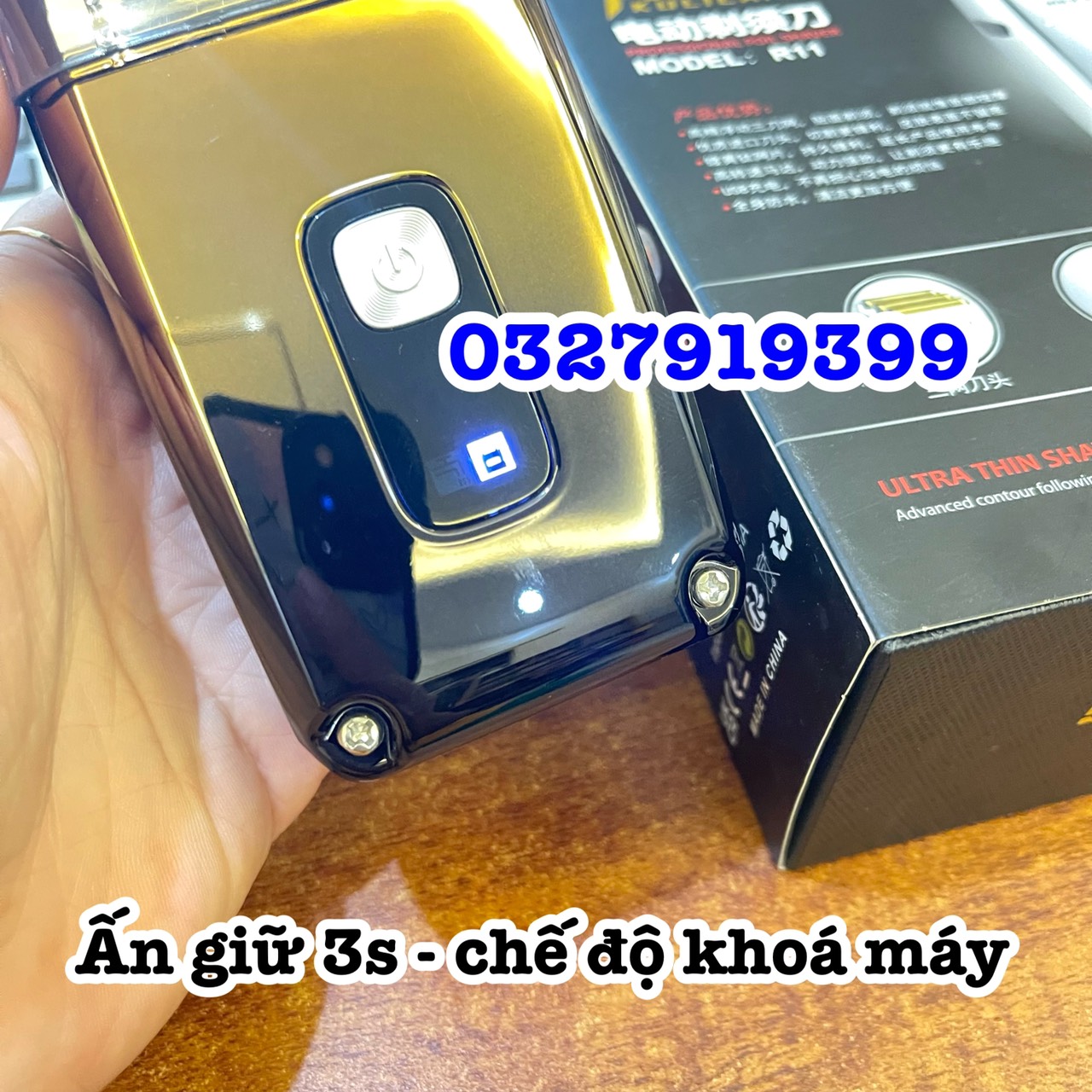 Máy cạo râu - máy cạo khô 3 lưỡi cao cấp R11