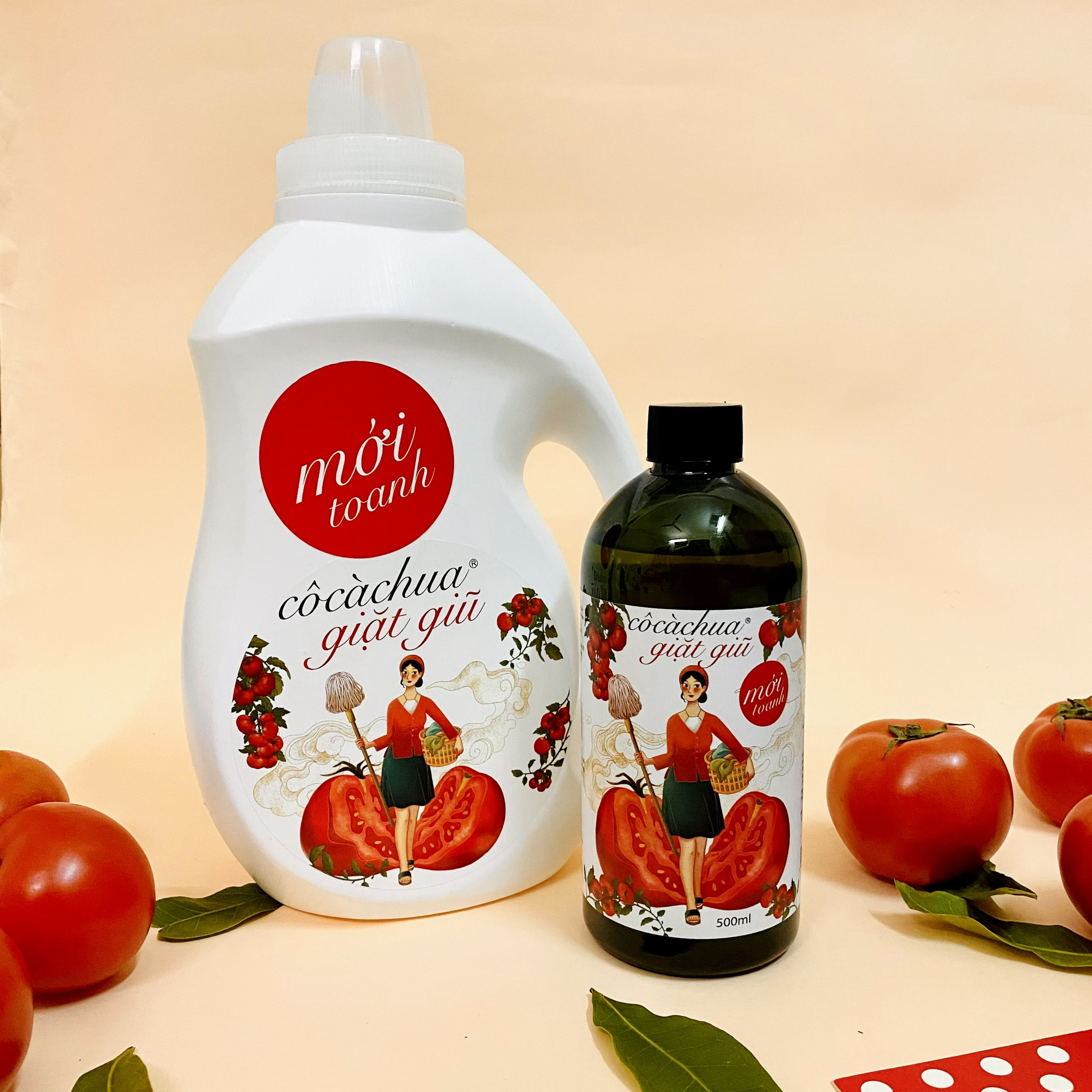 Nước Giặt Quần Áo Cô Cà Chua Yêu Nước 2L