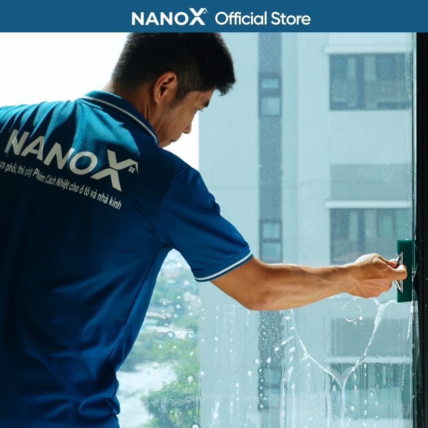 Phim cách nhiệt cao cấp NanoX U70 chống nắng &amp; chống tia UV chuyên sâu cho nhà kính